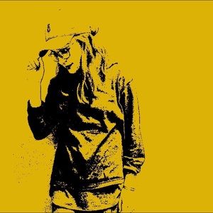 Meet your Posher, Dana