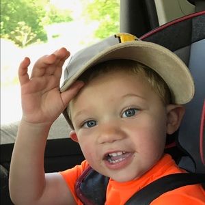 Meet your Posher, Sandy