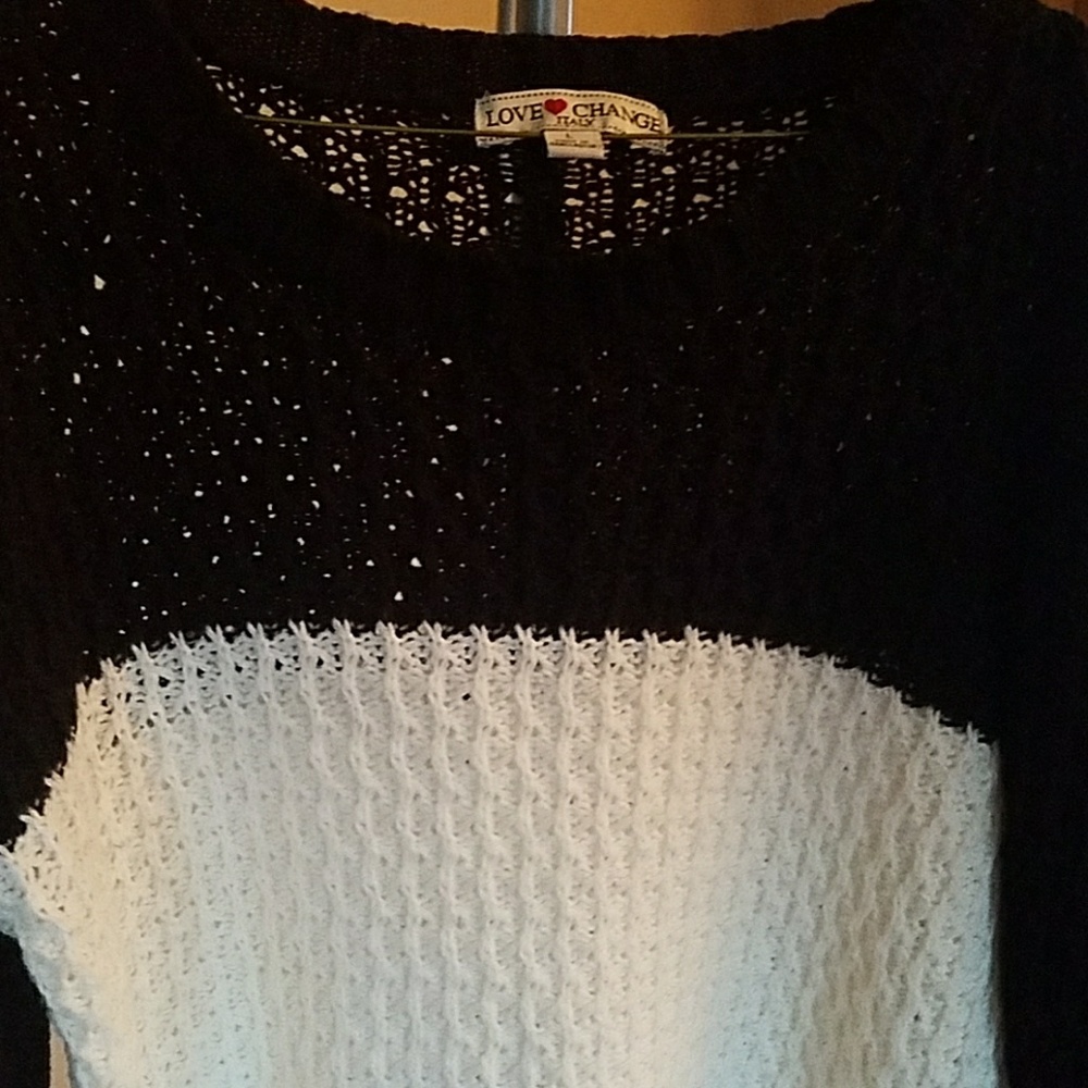 Thick Sweater - Picture 2 of 2