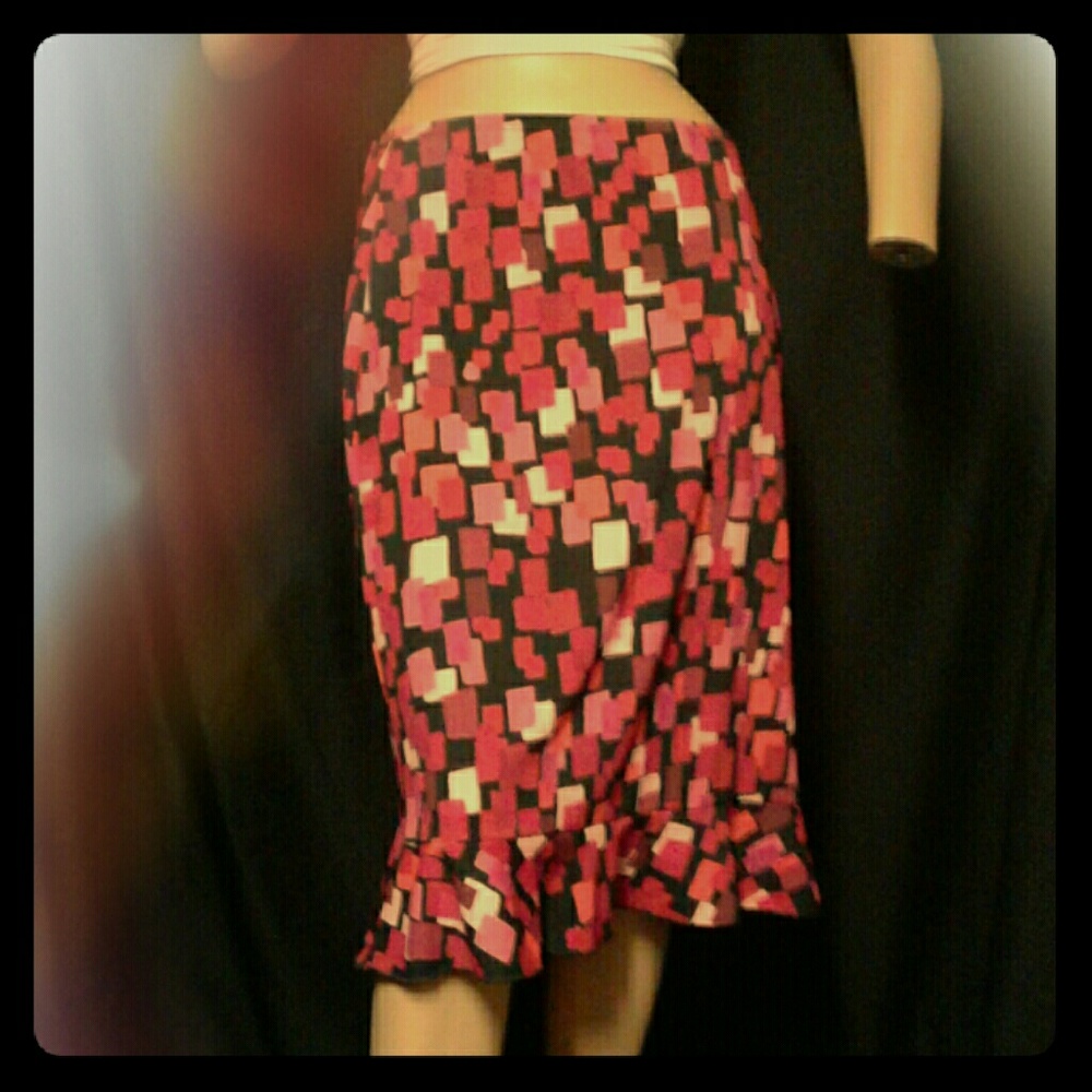 Pink and Black BCBG Geometric Print Skirt