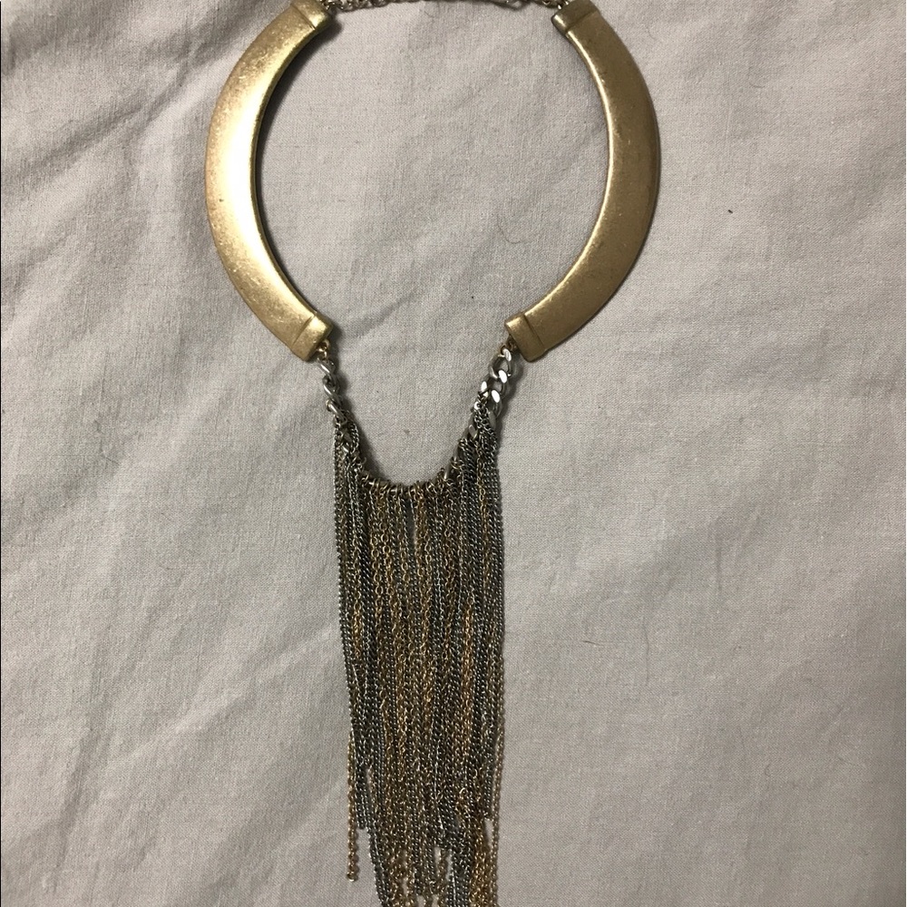 Statement Gold & Silver necklace!