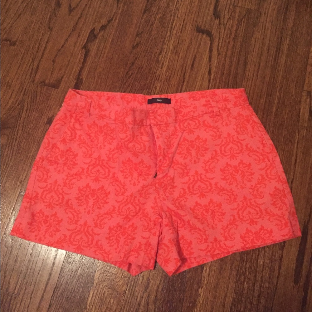 Gap coral shorts