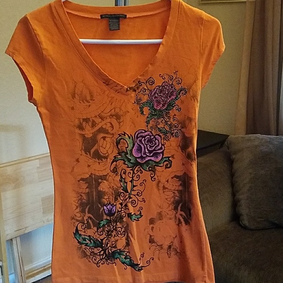 GORGEOUS FLORAL T SHIRT - Picture 1 of 2