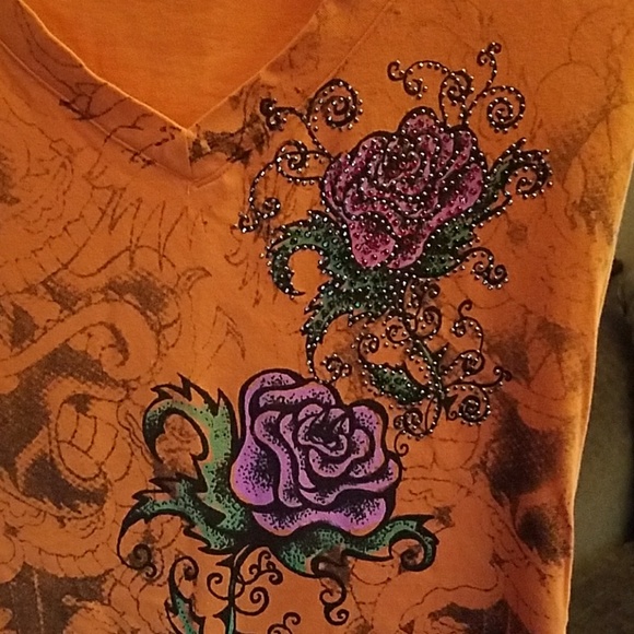 GORGEOUS FLORAL T SHIRT - Picture 2 of 2