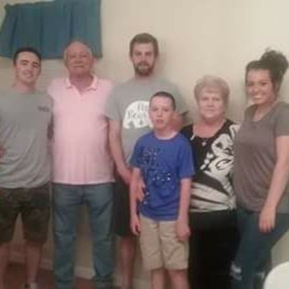 Meet your Posher, Retha - Picture 1 of 1