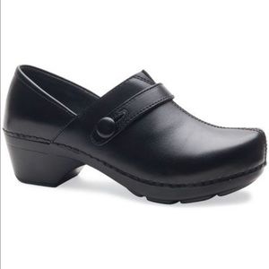 Dansko Black Clog NWOT