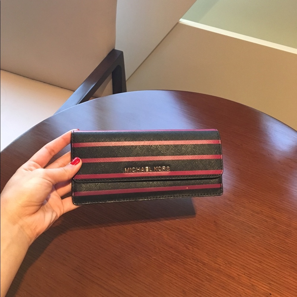 Micheal Kors Wallet