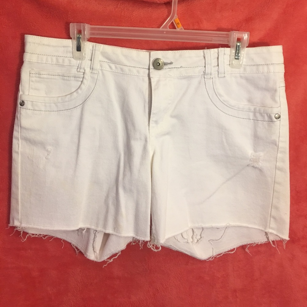 White jean shorts