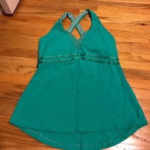 Lululemon athletic top