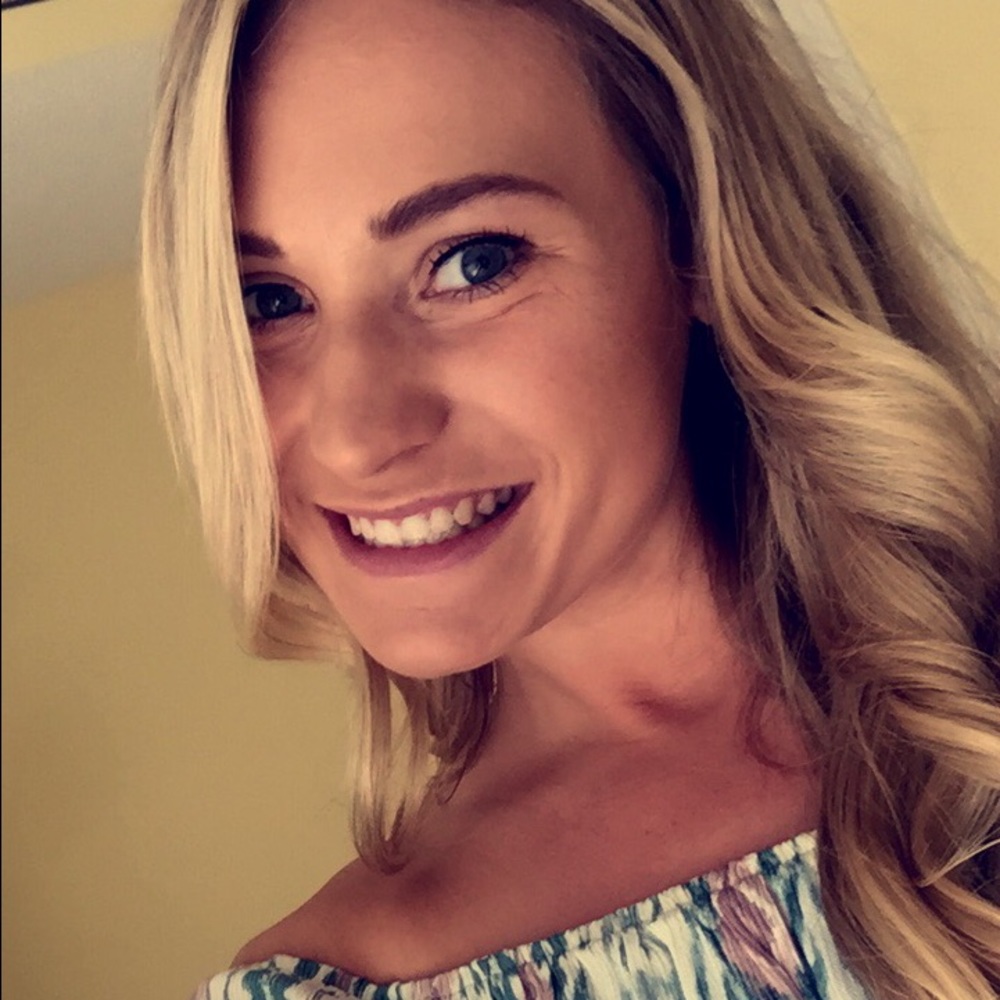 Meet your Posher, Halle