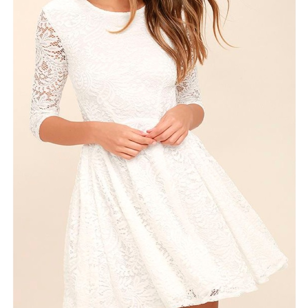 White Lulus sleeved lace dress