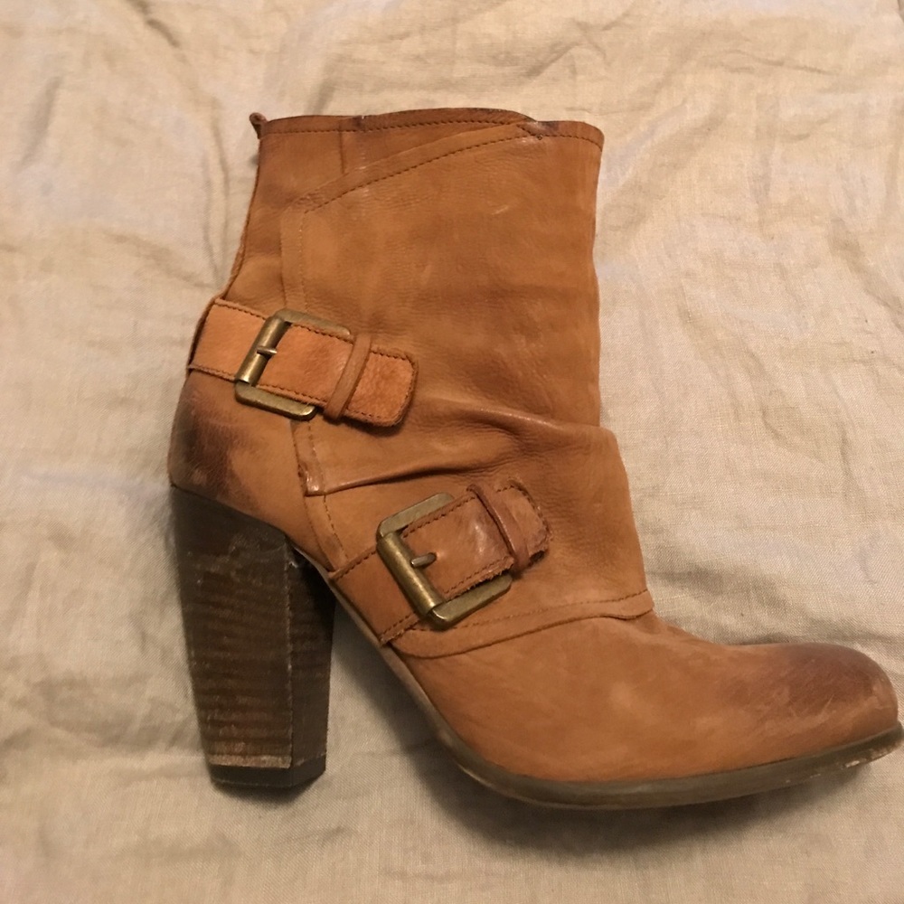 Distressed booties with buckles!!