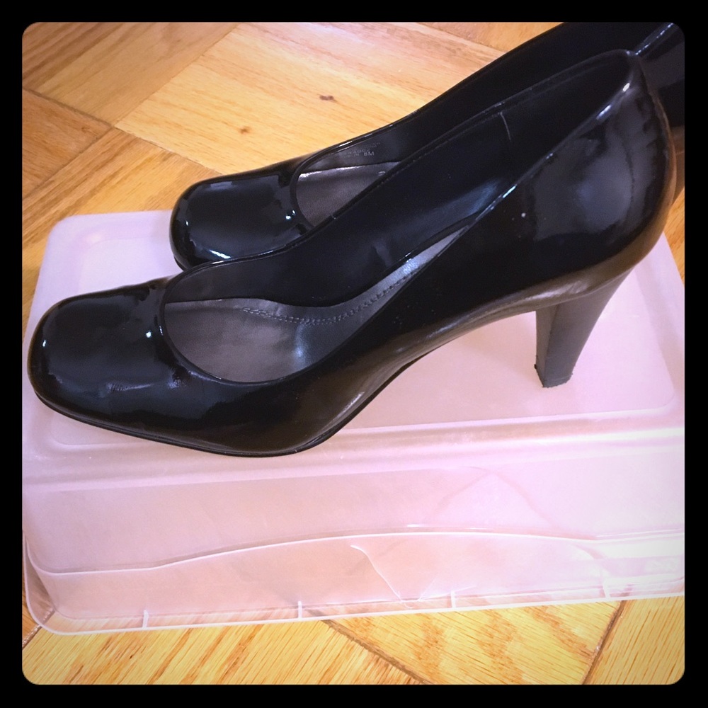 Franco Sarto Paten my Leather Pumps
