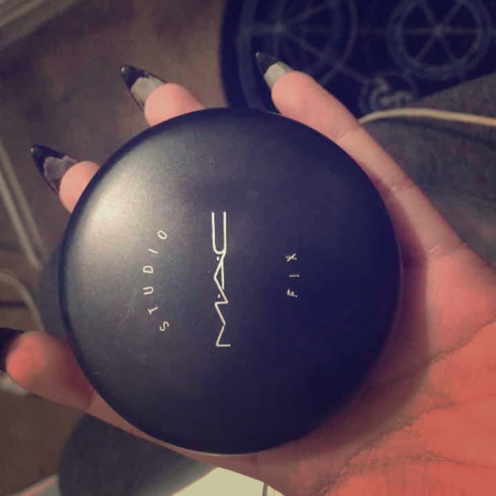 Mac powder foundation NG45