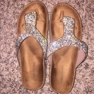 ☀️ Maurices sz 9