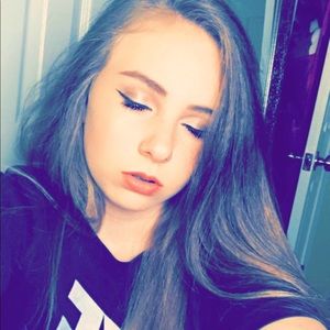 Meet your Posher, Kennedy