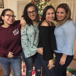 Meet your Posher, Marione