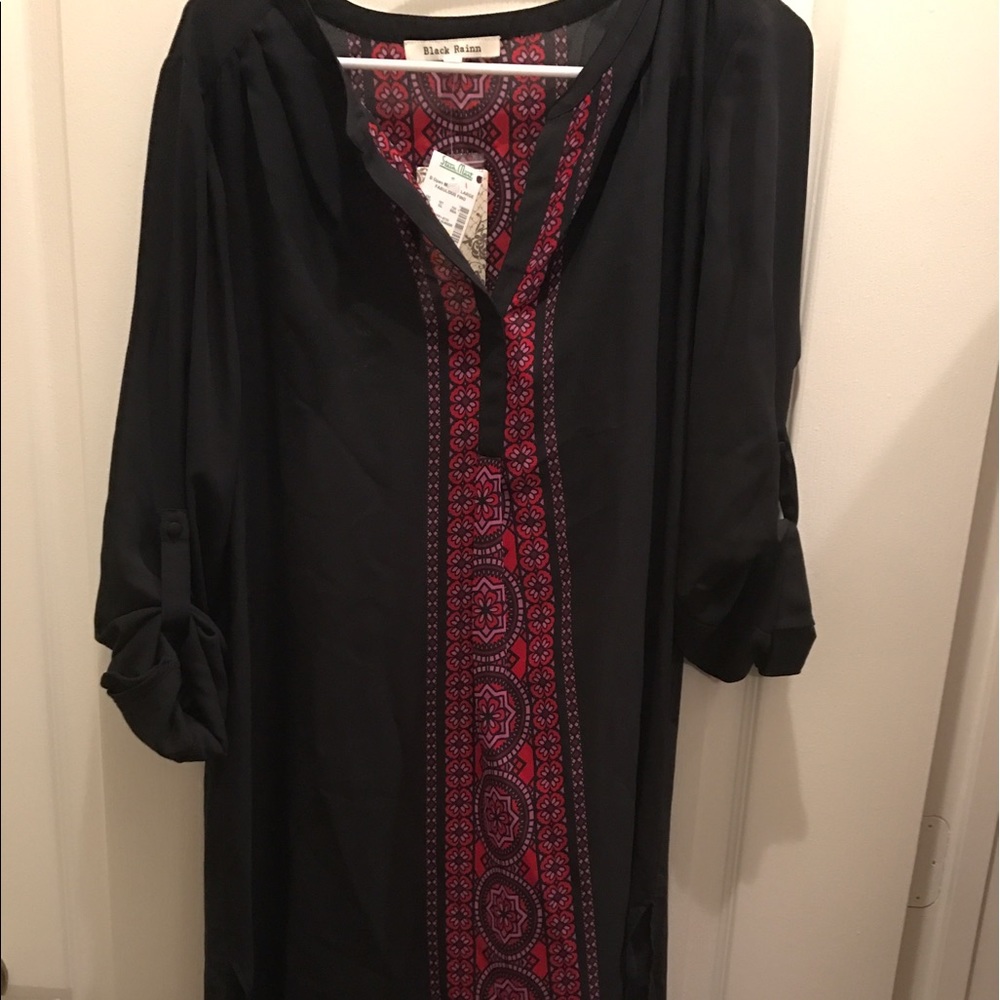 Black long tunic