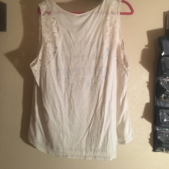 Tank - Picture 3 of 4