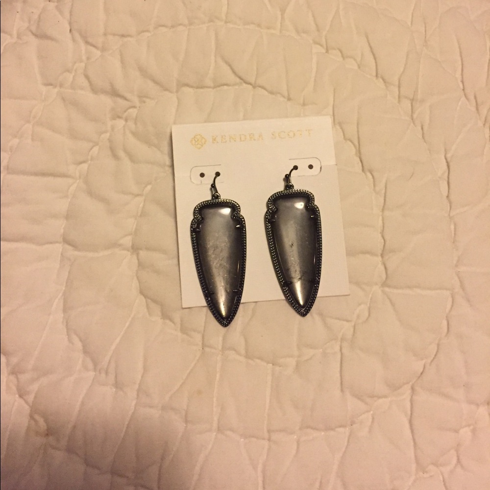 Kendra Scott skylar earring