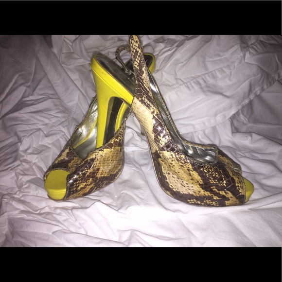 Jessica Simpson - Picture 2 of 6