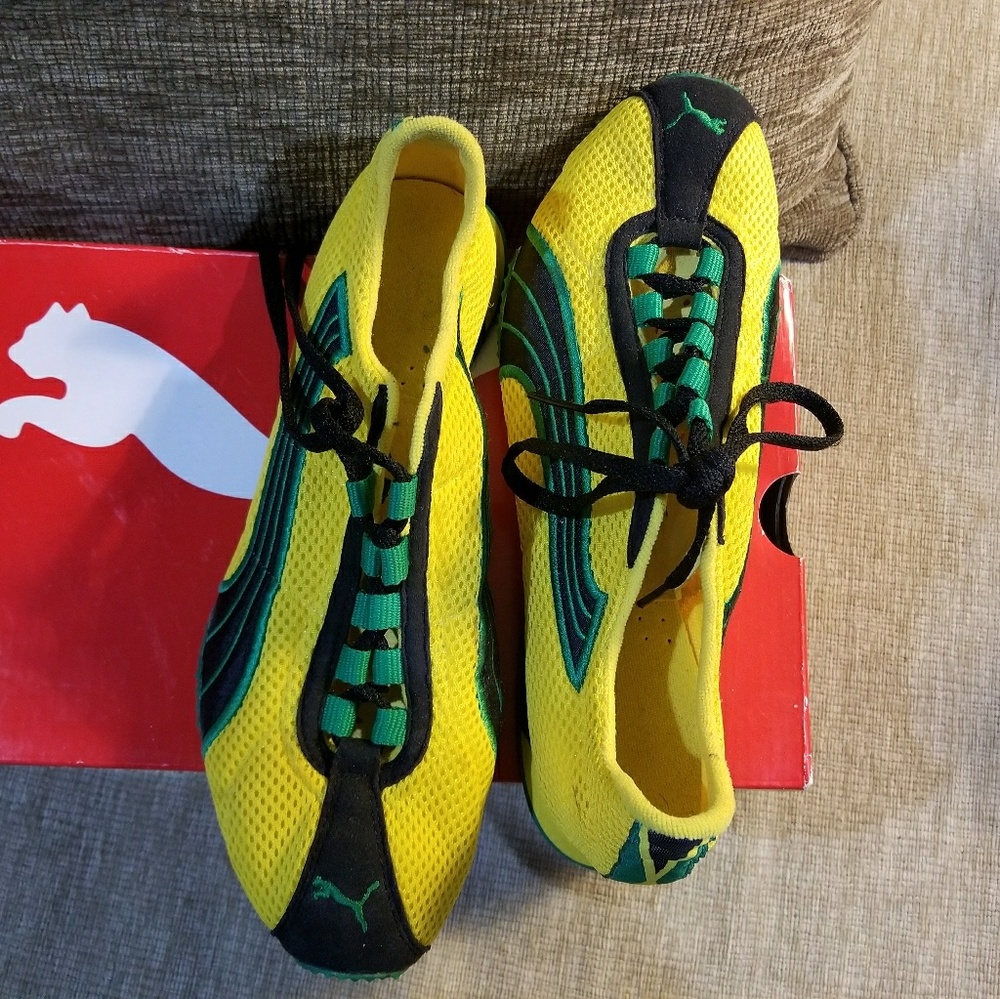 Puma "Jamaica" flag colors, excellent condition