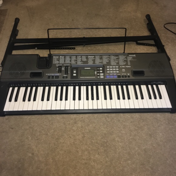 Keyboard - Picture 1 of 4