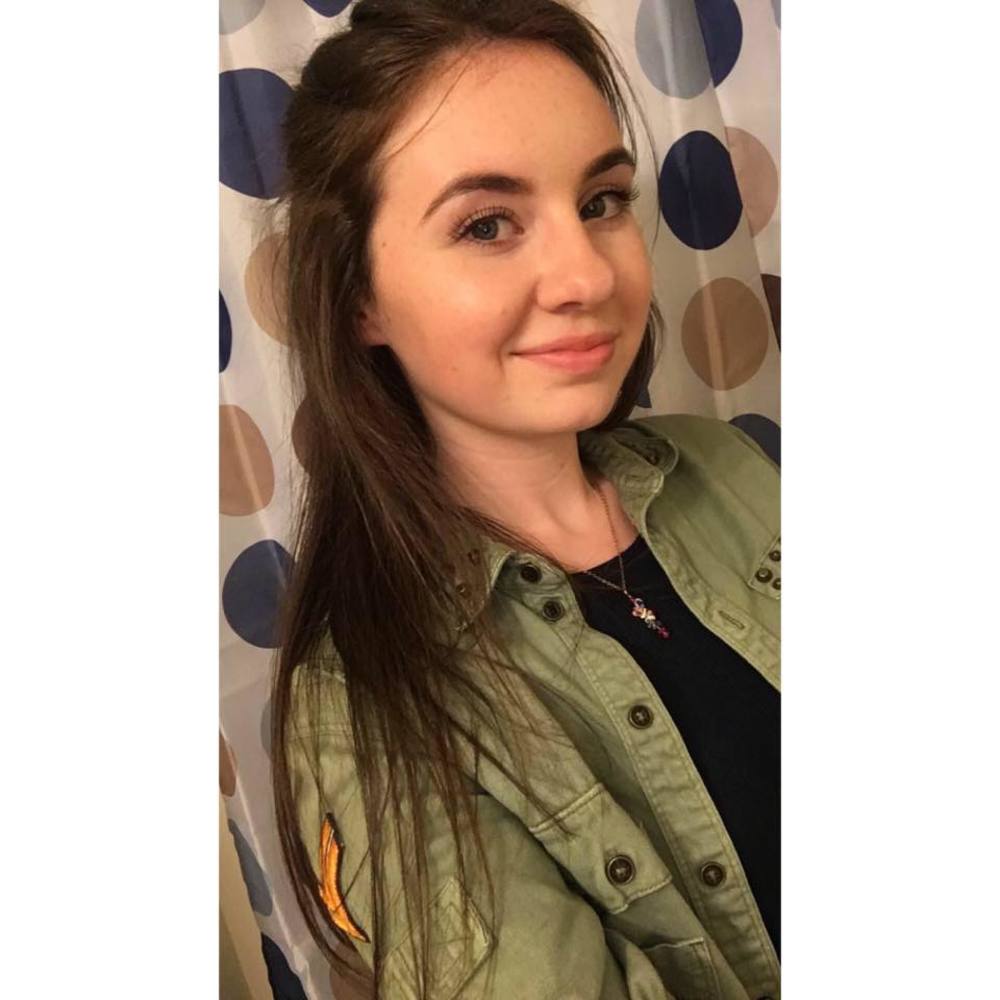 Meet your Posher, Justine