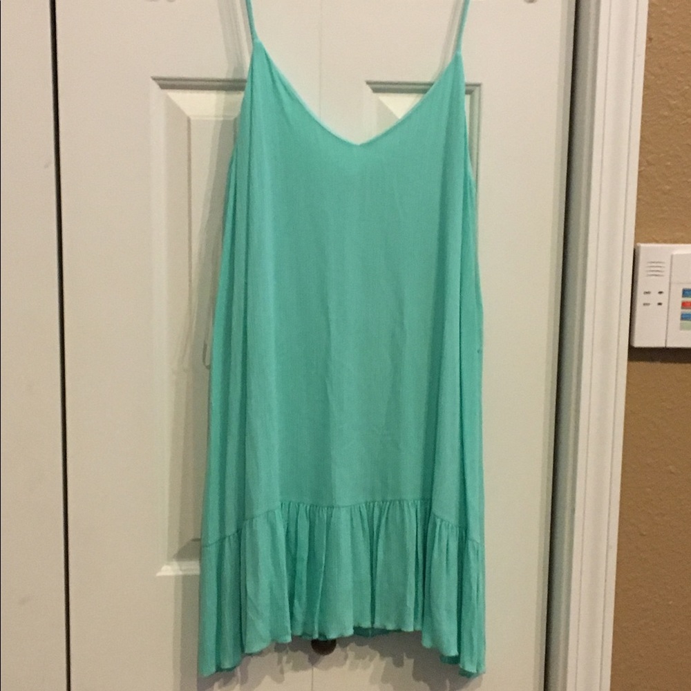 KARLIE NWT spaghetti strap dress small