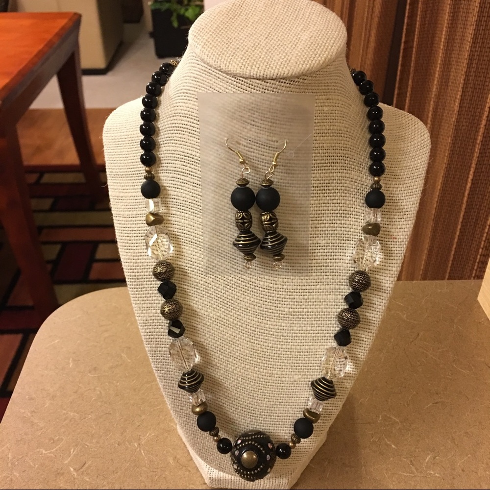 Beaded necklace and earrings