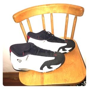 Air Jordan Black toe 14