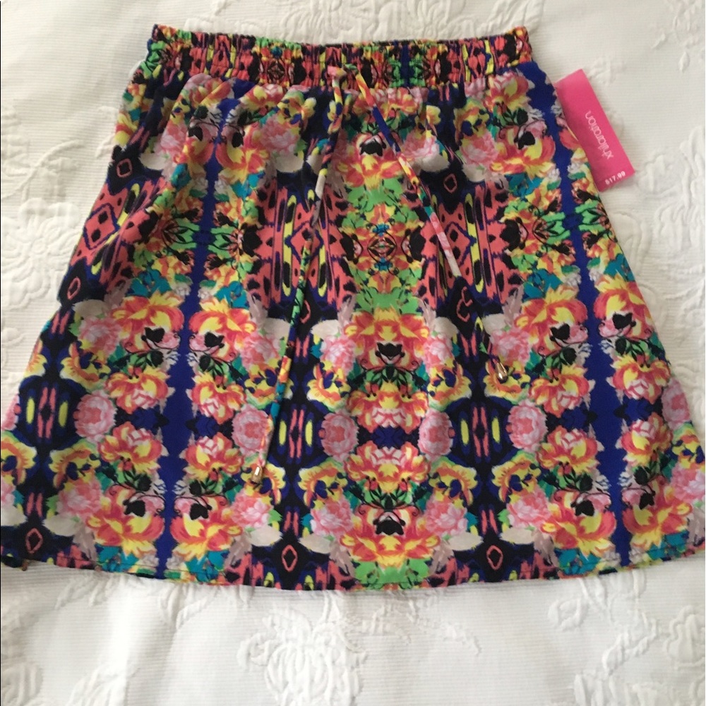 Patterned Skirt NWT