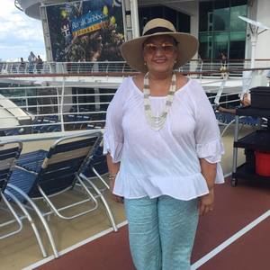 Meet your Posher, Aida