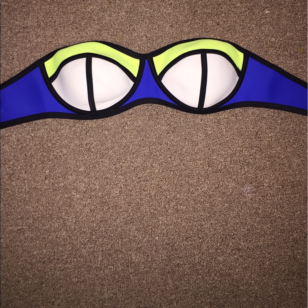 Triangle swimsuit top
