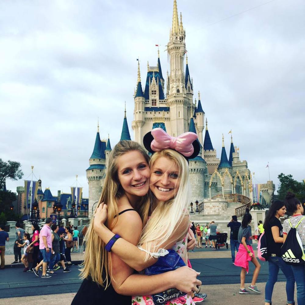 Meet your Posher, Mandy