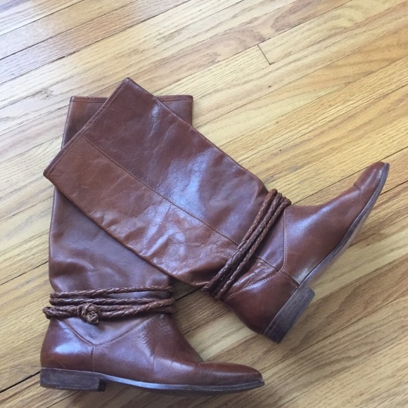 Unisa Shoes - Brown leather boots