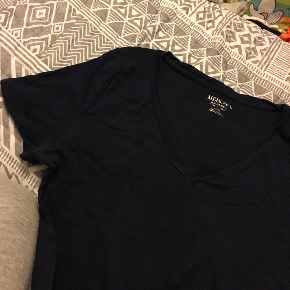 V-Neck Navy Tee