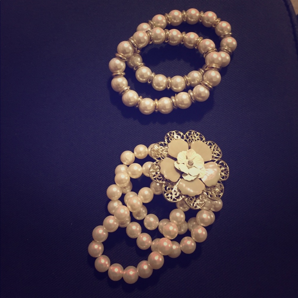 🎀 Pearl Bracelet Set
