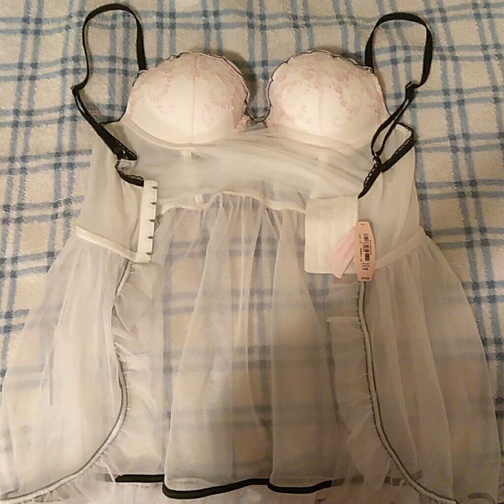 Victoria's Secret Top