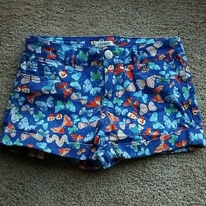 Celebrity pink jeans shorts