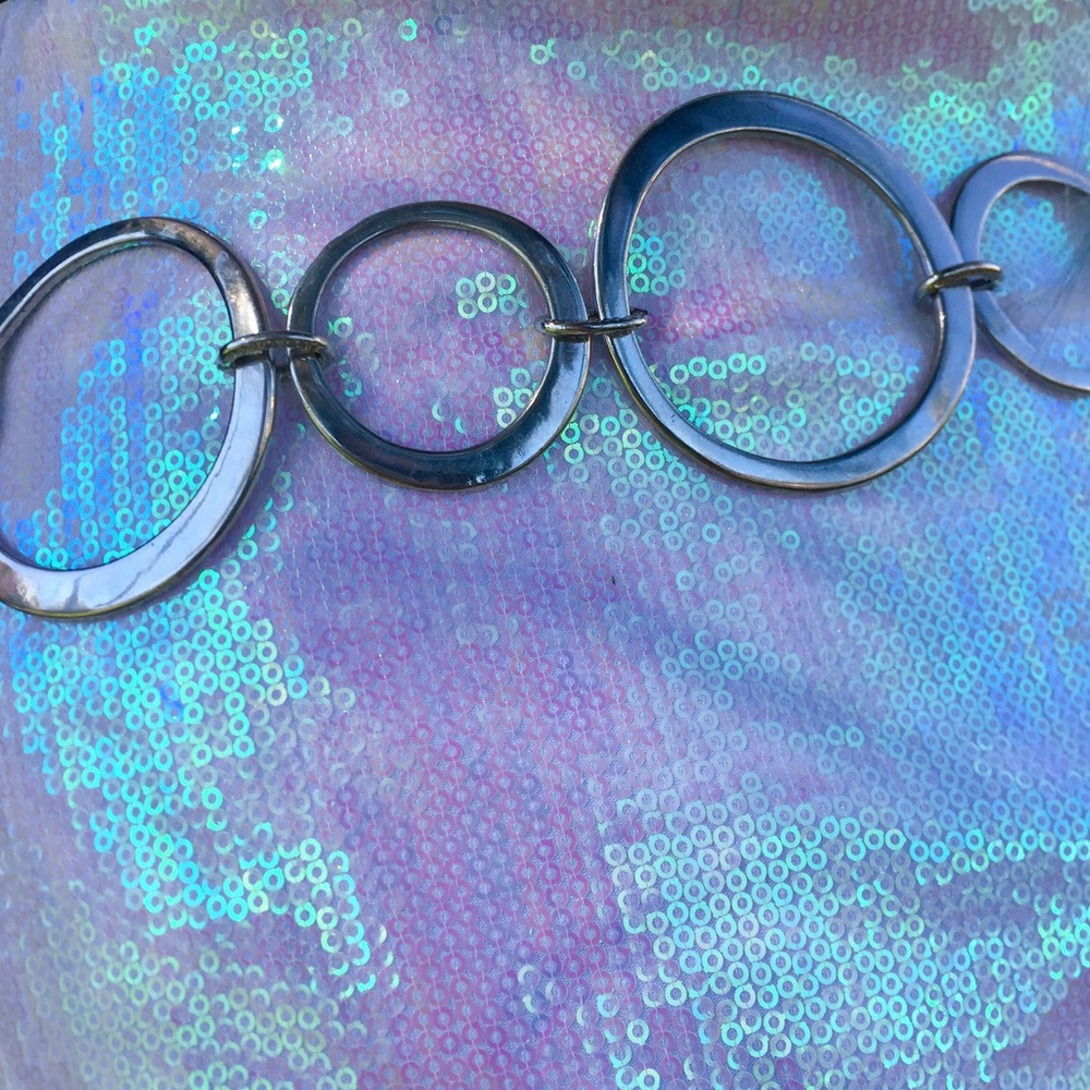 🚫SOLD🚫 Oversized Vintage O-Ring Belt - Picture 3 of 3
