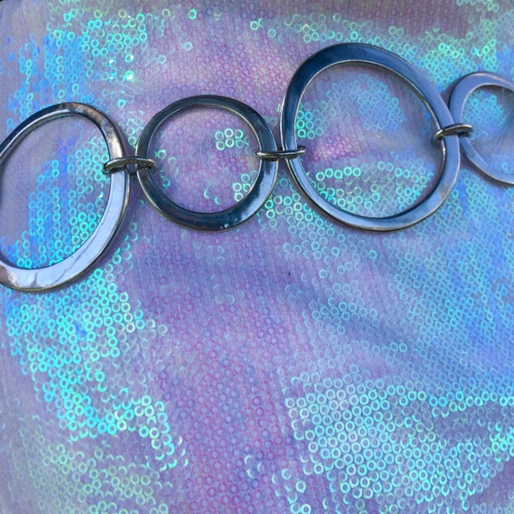 🚫SOLD🚫 Oversized Vintage O-Ring Belt - Picture 3 of 3