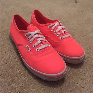 Pink low top vans