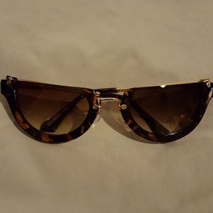 Half Rim Brown/Gold Tortoiseshell Sunglasses
