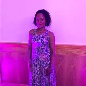 Meet your Posher, Claudia