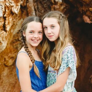 Meet your Posher, Mila