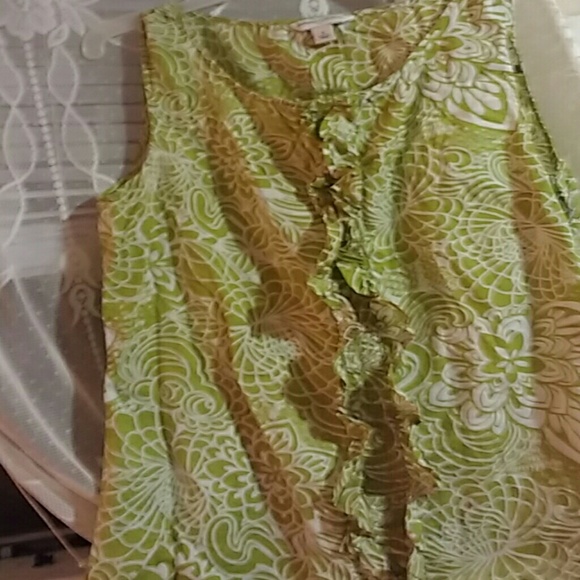 Top - Picture 3 of 3