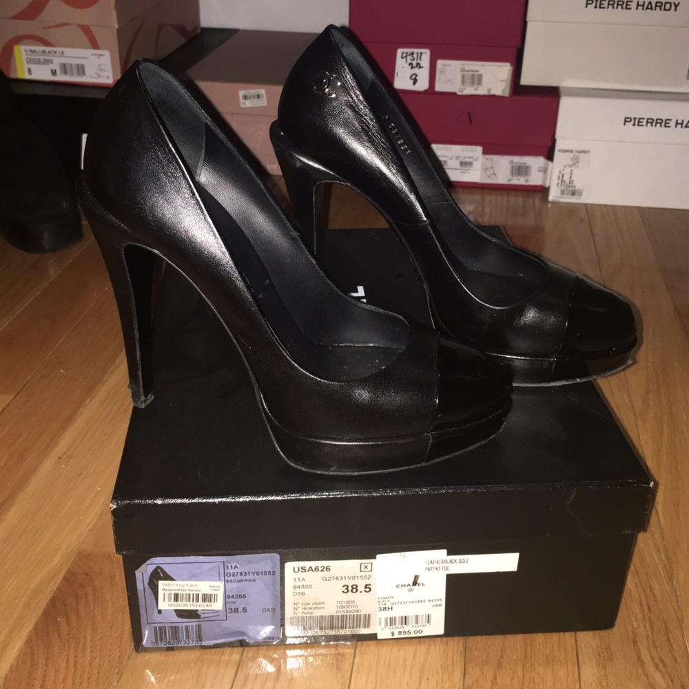 Chanel Escarpins black heels