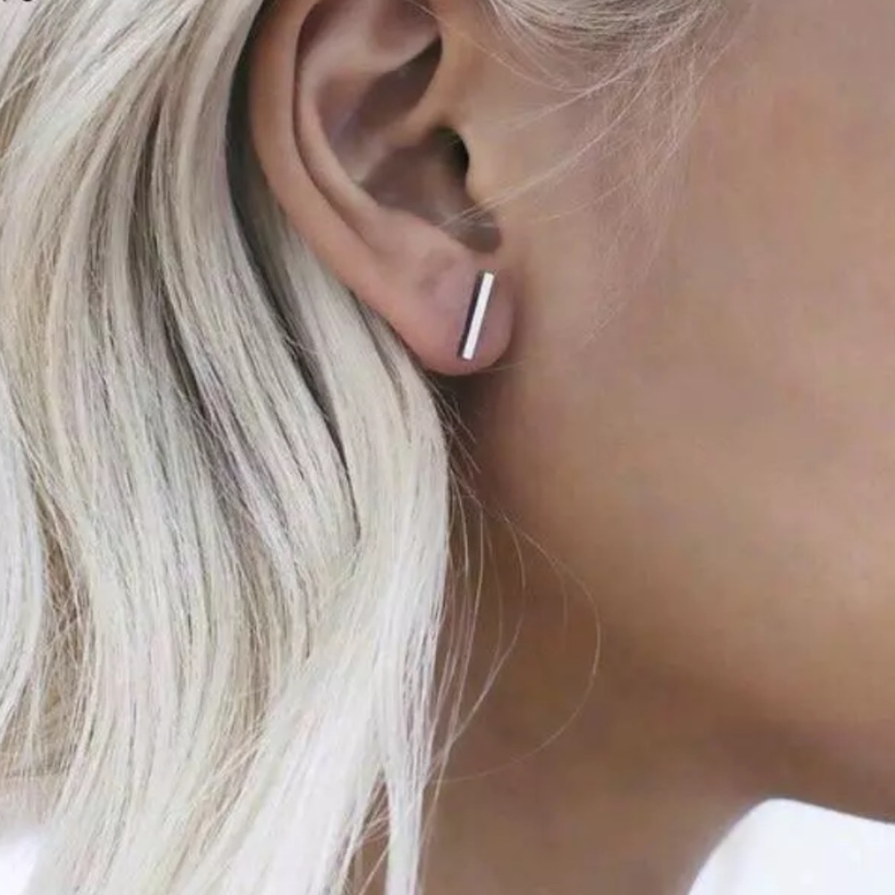 Bar earrings