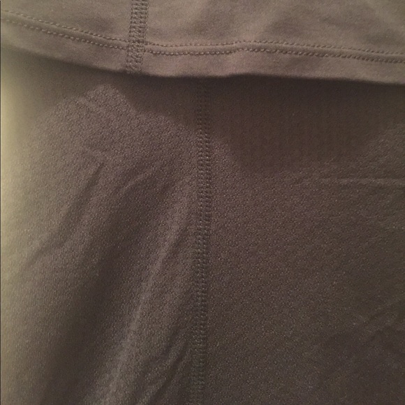 Lululemon Black Tank Size 4 - Picture 3 of 8